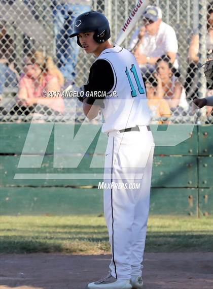 Thumbnail 1 in Freedom vs Deer Valley photogallery.