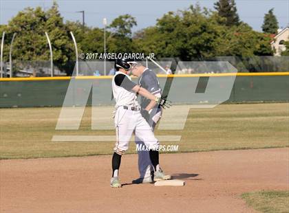 Thumbnail 1 in Freedom vs Deer Valley photogallery.