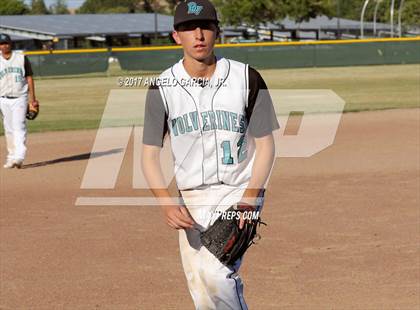 Thumbnail 2 in Freedom vs Deer Valley photogallery.