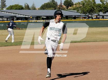 Thumbnail 1 in Freedom vs Deer Valley photogallery.