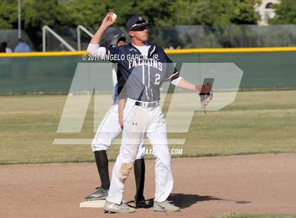 Thumbnail 1 in Freedom vs Deer Valley photogallery.