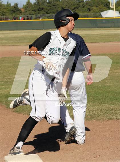 Thumbnail 3 in Freedom vs Deer Valley photogallery.