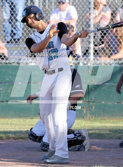 Thumbnail 1 in Freedom vs Deer Valley photogallery.