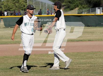Thumbnail 3 in Freedom vs Deer Valley photogallery.