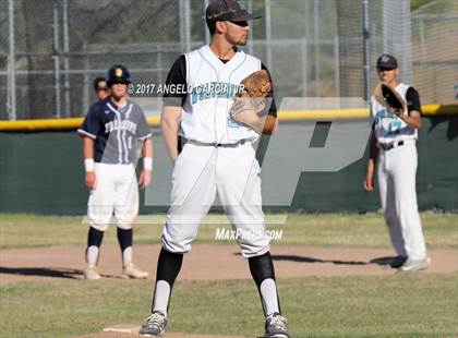 Thumbnail 2 in Freedom vs Deer Valley photogallery.