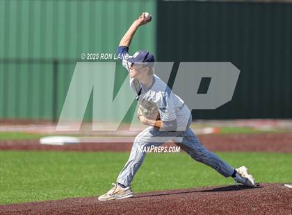 Thumbnail 1 in Southmoore @ Mustang photogallery.
