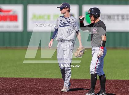 Thumbnail 2 in Southmoore @ Mustang photogallery.