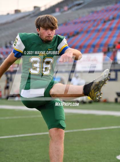 Thumbnail 1 in Leesville vs. Captain Shreve photogallery.