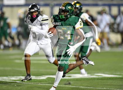 Thumbnail 3 in Leesville vs. Captain Shreve photogallery.