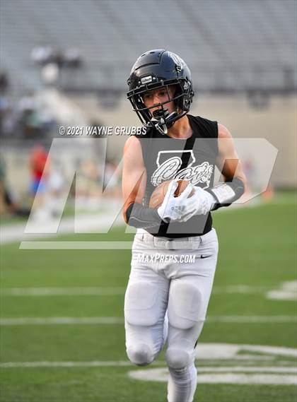 Thumbnail 3 in Leesville vs. Captain Shreve photogallery.