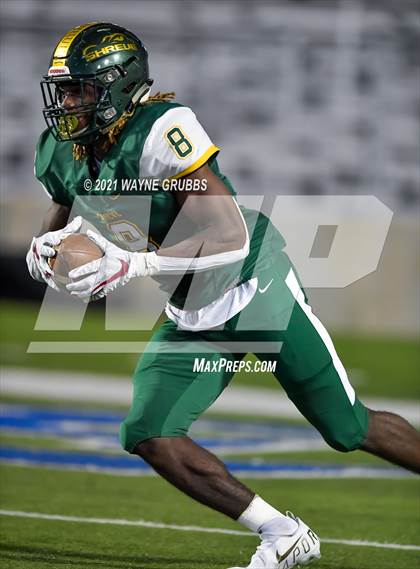 Thumbnail 1 in Leesville vs. Captain Shreve photogallery.