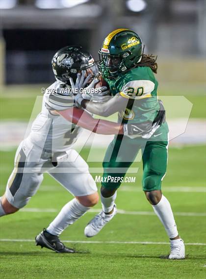Thumbnail 2 in Leesville vs. Captain Shreve photogallery.