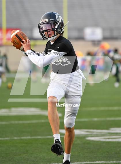 Thumbnail 2 in Leesville vs. Captain Shreve photogallery.
