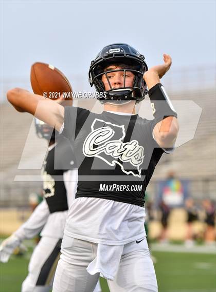 Thumbnail 3 in Leesville vs. Captain Shreve photogallery.