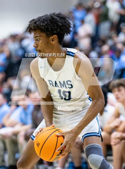 Thumbnail 1 in Cleveland vs. Panther Creek (NCHSAA 4A East Regional Final) photogallery.