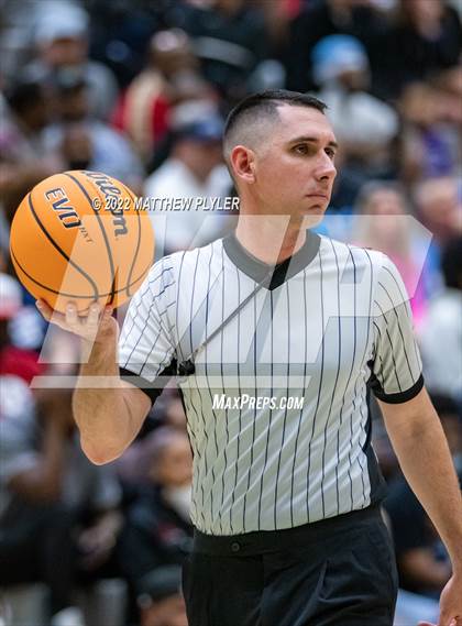 Thumbnail 2 in Cleveland vs. Panther Creek (NCHSAA 4A East Regional Final) photogallery.