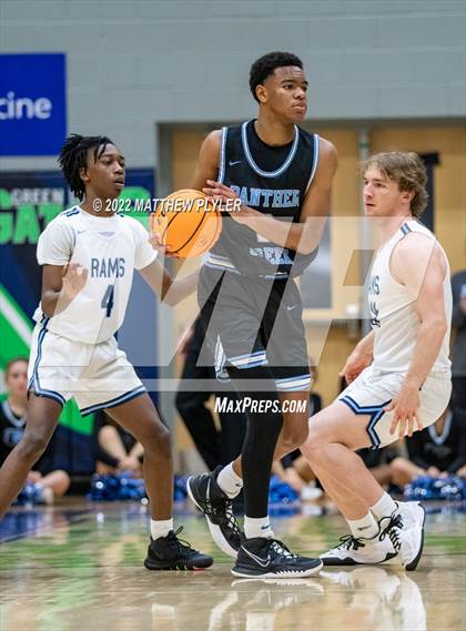 Thumbnail 1 in Cleveland vs. Panther Creek (NCHSAA 4A East Regional Final) photogallery.