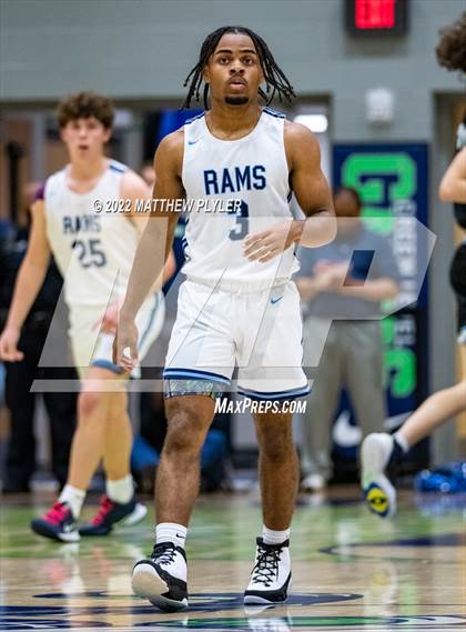 Thumbnail 3 in Cleveland vs. Panther Creek (NCHSAA 4A East Regional Final) photogallery.