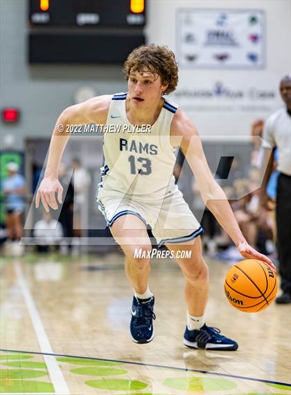 Thumbnail 1 in Cleveland vs. Panther Creek (NCHSAA 4A East Regional Final) photogallery.