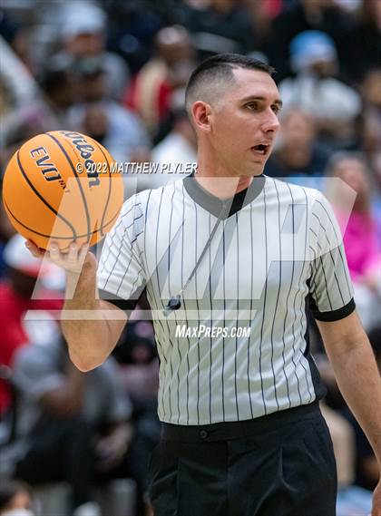 Thumbnail 3 in Cleveland vs. Panther Creek (NCHSAA 4A East Regional Final) photogallery.
