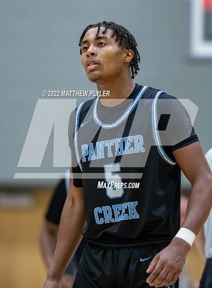 Thumbnail 2 in Cleveland vs. Panther Creek (NCHSAA 4A East Regional Final) photogallery.