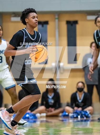 Thumbnail 2 in Cleveland vs. Panther Creek (NCHSAA 4A East Regional Final) photogallery.