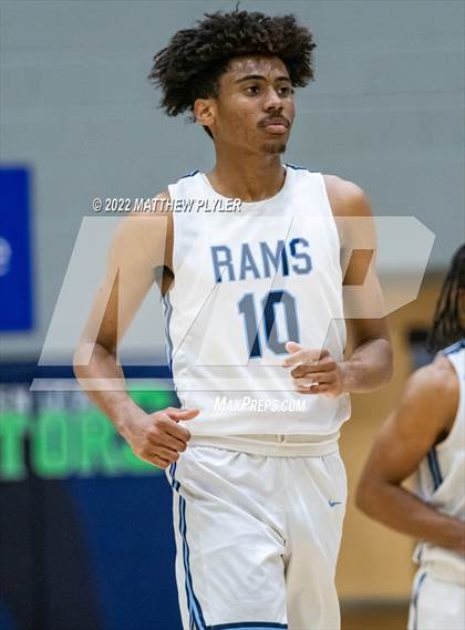 Thumbnail 2 in Cleveland vs. Panther Creek (NCHSAA 4A East Regional Final) photogallery.