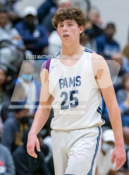Thumbnail 3 in Cleveland vs. Panther Creek (NCHSAA 4A East Regional Final) photogallery.