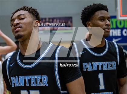 Thumbnail 2 in Cleveland vs. Panther Creek (NCHSAA 4A East Regional Final) photogallery.