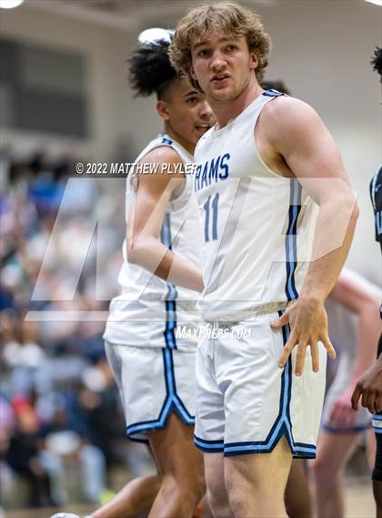 Thumbnail 2 in Cleveland vs. Panther Creek (NCHSAA 4A East Regional Final) photogallery.