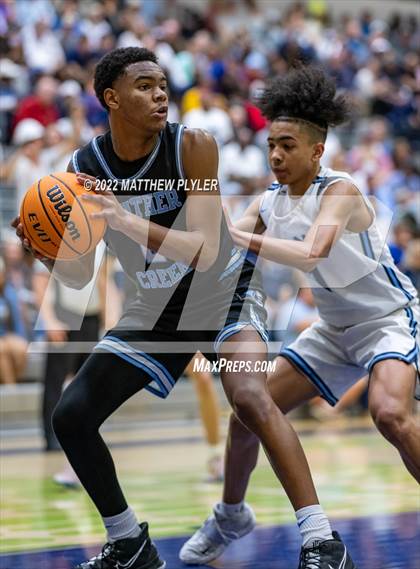 Thumbnail 3 in Cleveland vs. Panther Creek (NCHSAA 4A East Regional Final) photogallery.