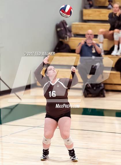 Thumbnail 3 in Saint Francis vs. St. Ignatius (CIF CCS Open Div. Semifinal) photogallery.