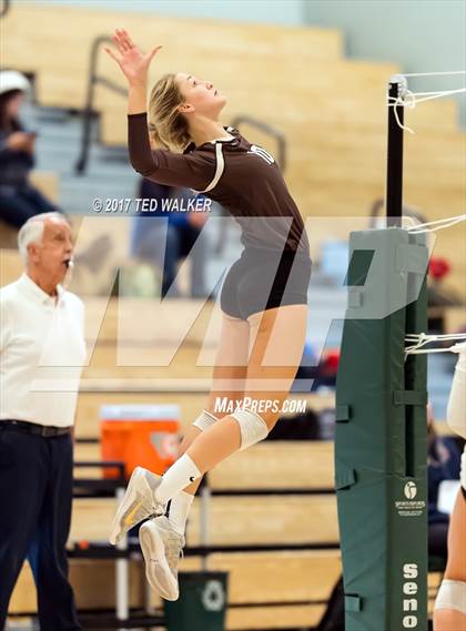 Thumbnail 1 in Saint Francis vs. St. Ignatius (CIF CCS Open Div. Semifinal) photogallery.