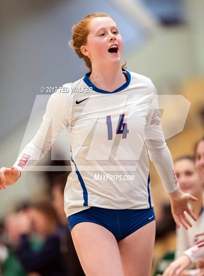 Thumbnail 2 in Saint Francis vs. St. Ignatius (CIF CCS Open Div. Semifinal) photogallery.
