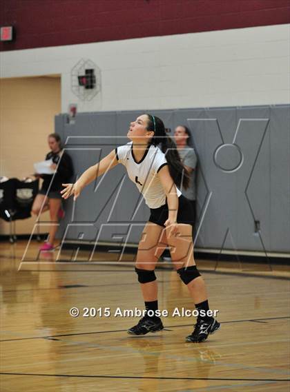 Thumbnail 3 in Seven Lakes vs. Cinco Ranch (NIKE Volleyball Classic) photogallery.