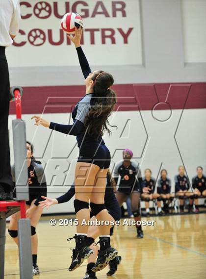 Thumbnail 2 in Seven Lakes vs. Cinco Ranch (NIKE Volleyball Classic) photogallery.