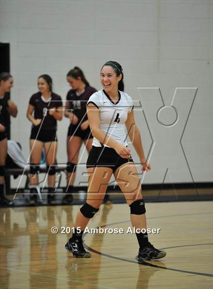 Thumbnail 3 in Seven Lakes vs. Cinco Ranch (NIKE Volleyball Classic) photogallery.