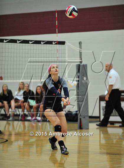Thumbnail 1 in Seven Lakes vs. Cinco Ranch (NIKE Volleyball Classic) photogallery.