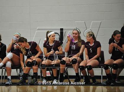Thumbnail 2 in Seven Lakes vs. Cinco Ranch (NIKE Volleyball Classic) photogallery.