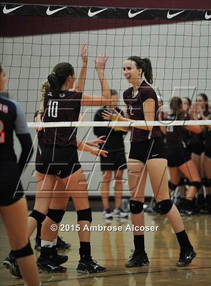 Thumbnail 1 in Seven Lakes vs. Cinco Ranch (NIKE Volleyball Classic) photogallery.