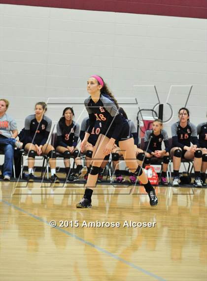 Thumbnail 2 in Seven Lakes vs. Cinco Ranch (NIKE Volleyball Classic) photogallery.