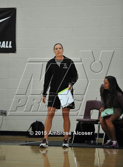 Thumbnail 2 in Seven Lakes vs. Cinco Ranch (NIKE Volleyball Classic) photogallery.