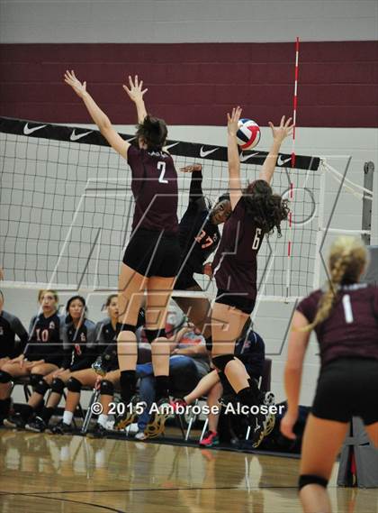 Thumbnail 1 in Seven Lakes vs. Cinco Ranch (NIKE Volleyball Classic) photogallery.