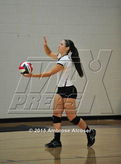 Thumbnail 3 in Seven Lakes vs. Cinco Ranch (NIKE Volleyball Classic) photogallery.