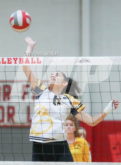 Thumbnail 3 in Goldwater @ Agua Fria photogallery.