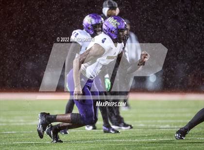Thumbnail 1 in Fort Osage vs. North Kansas City (MSHSAA Class 5 District Semifinal) photogallery.