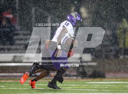 Thumbnail 1 in Fort Osage vs. North Kansas City (MSHSAA Class 5 District Semifinal) photogallery.