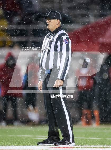 Thumbnail 3 in Fort Osage vs. North Kansas City (MSHSAA Class 5 District Semifinal) photogallery.