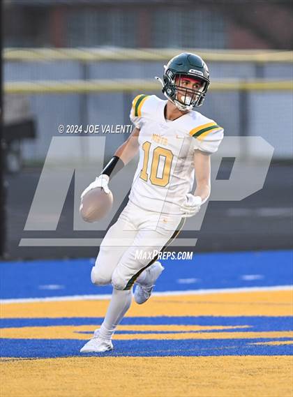 Thumbnail 1 in Williamsville North @ West Seneca West photogallery.