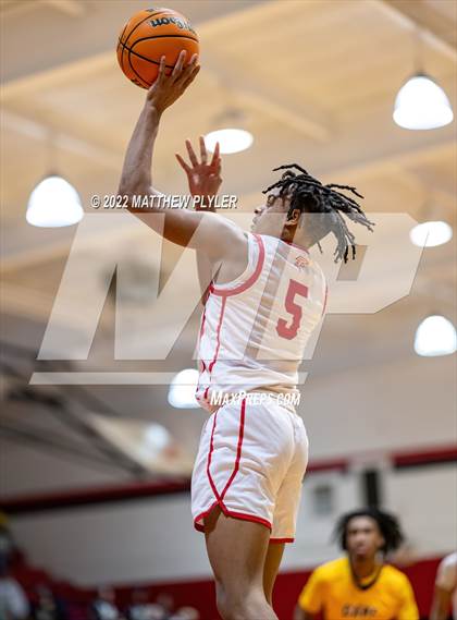 Thumbnail 3 in Seventy-First vs. Cape Fear (NCHSAA 3A - Second Round) photogallery.